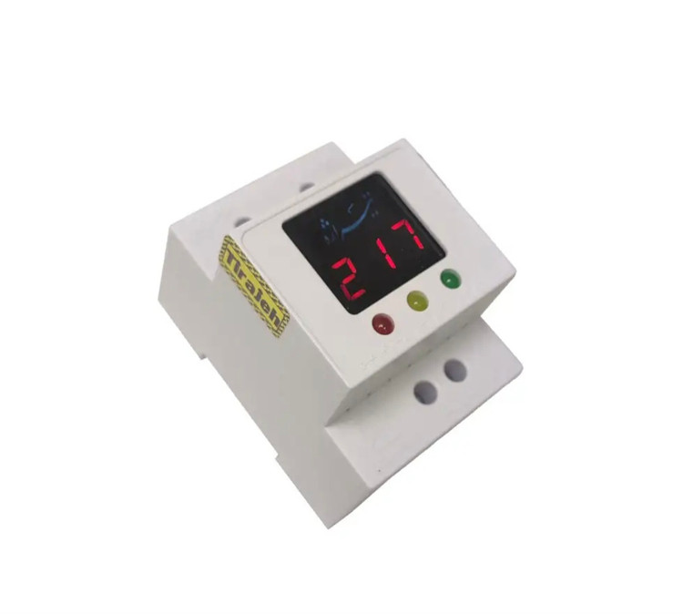 محافظ ولتاژ تیراژه مدل مینیاتوری دیجیتالی D8008