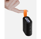 اسپیکر بلوتوثی قابل حمل شیائومی مدل Sound Pocket، با توان خروجی 5 وات و نسبت سیگنال به نویز 70 دسی بل